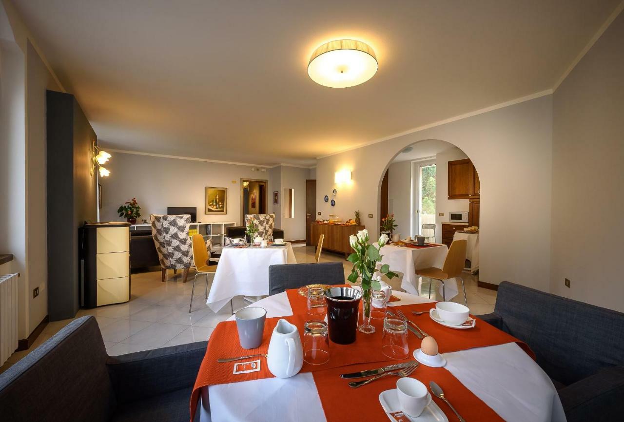 Bed And Breakfast Sweet Home Тірано Екстер'єр фото